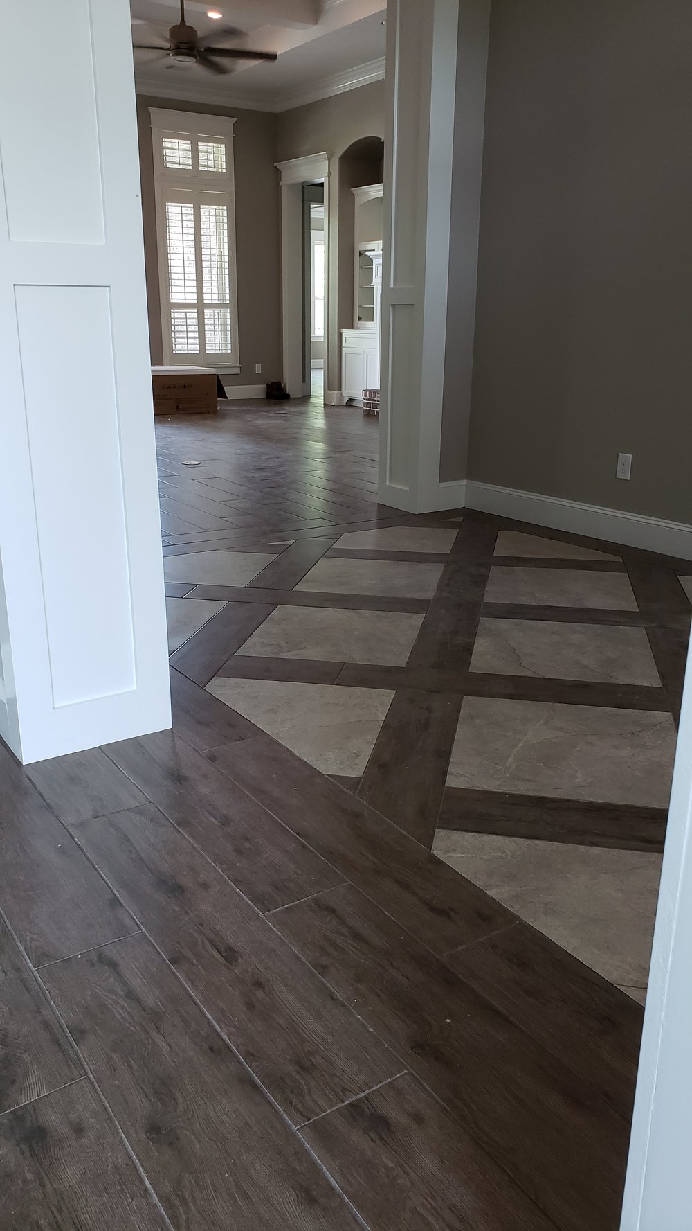 Floors2Interiors Photo Gallery : Tile and hardwood